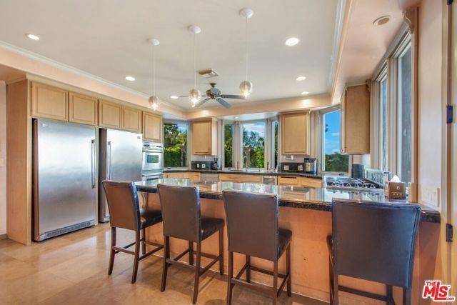 24485 Park Granada, Calabasas, CA 91302