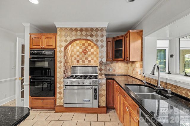 930 Scotch Drive, Gastonia, NC 28054