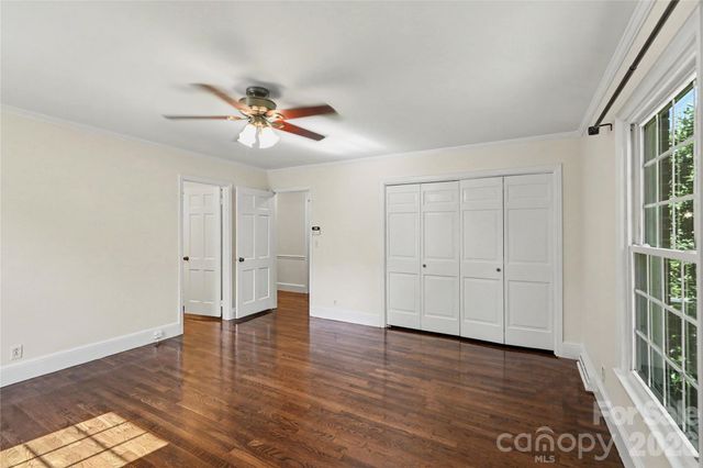 930 Scotch Drive, Gastonia, NC 28054