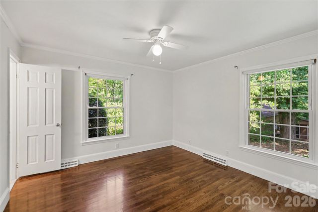 930 Scotch Drive, Gastonia, NC 28054