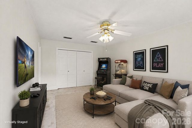 930 Scotch Drive, Gastonia, NC 28054