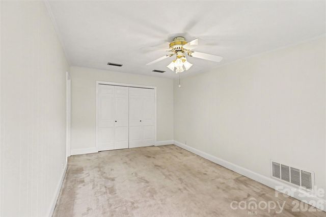 930 Scotch Drive, Gastonia, NC 28054
