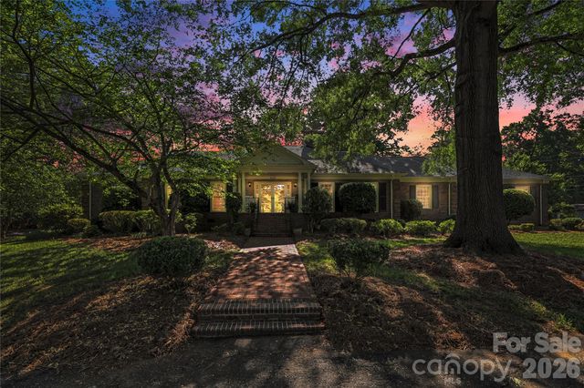 930 Scotch Drive, Gastonia, NC 28054