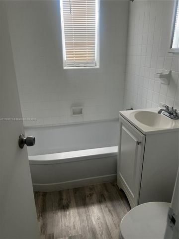 1608 Drexel Avenue 18, Miami Beach, FL 33139