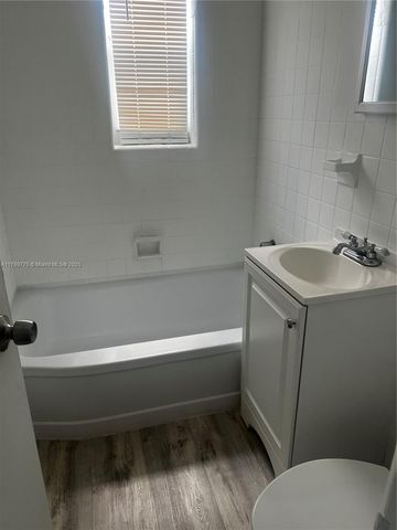 1608 Drexel Avenue 18, Miami Beach, FL 33139