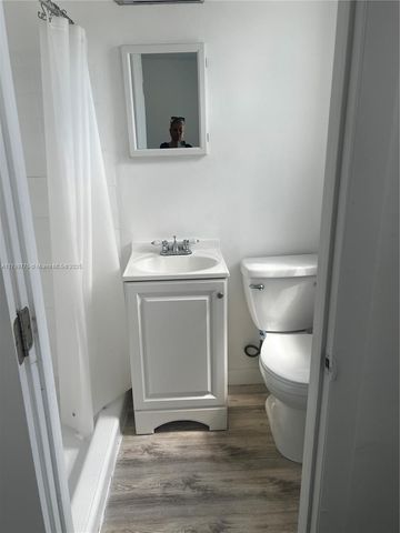 1608 Drexel Avenue 18, Miami Beach, FL 33139