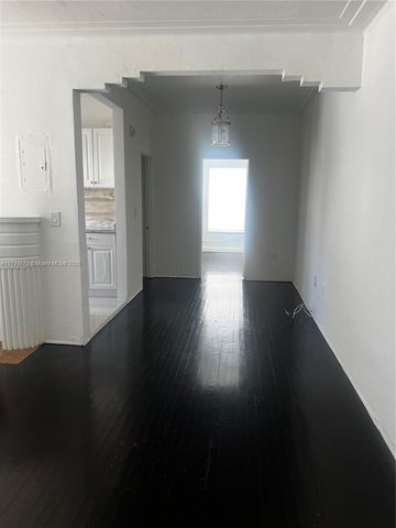 1608 Drexel Avenue 18, Miami Beach, FL 33139