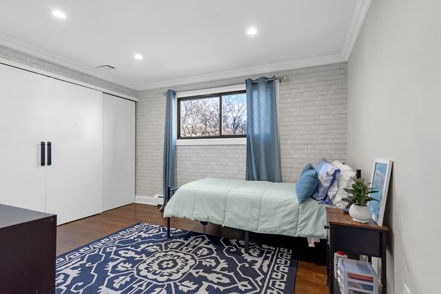 6870 N Northwest Highway 2F, Chicago, IL 60631