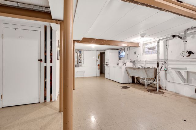 6870 N Northwest Highway 2F, Chicago, IL 60631