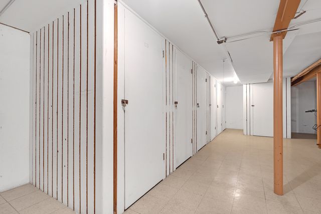 6870 N Northwest Highway 2F, Chicago, IL 60631