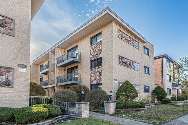 6870 N Northwest Highway 2F, Chicago, IL 60631