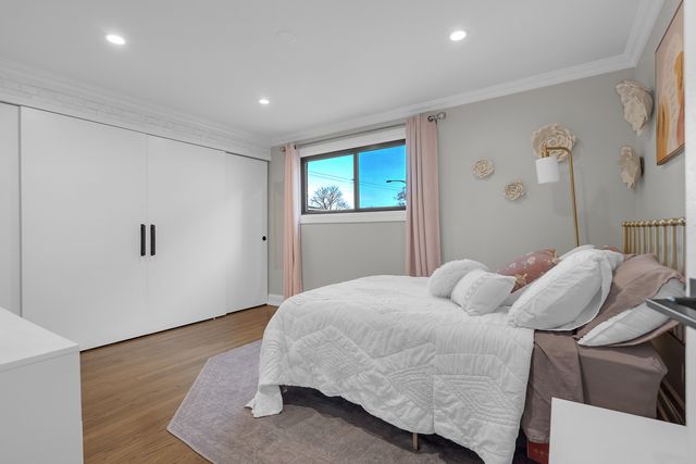 6870 N Northwest Highway 2F, Chicago, IL 60631