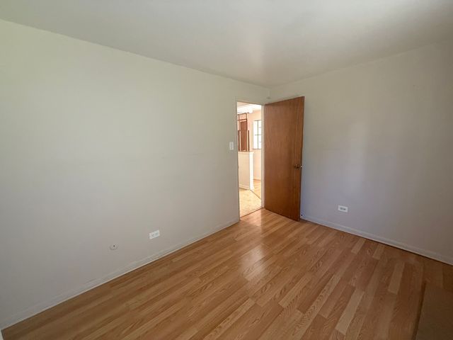 9575 Maple Drive GS, Rosemont, IL 60018