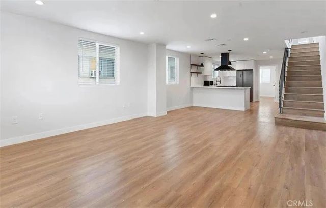 6417 Lexington Avenue, Los Angeles, CA 90038