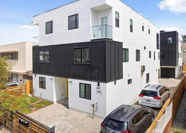 6417 Lexington Avenue, Los Angeles, CA 90038