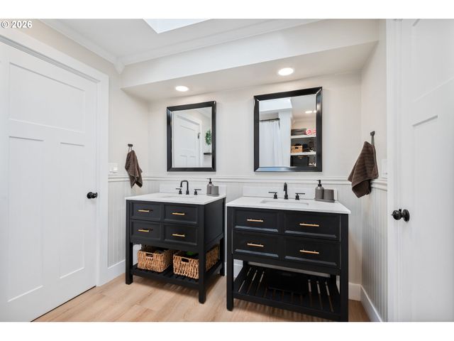 2808 LILAC St, Longview, WA 98632