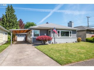 2808 LILAC St, Longview, WA 98632