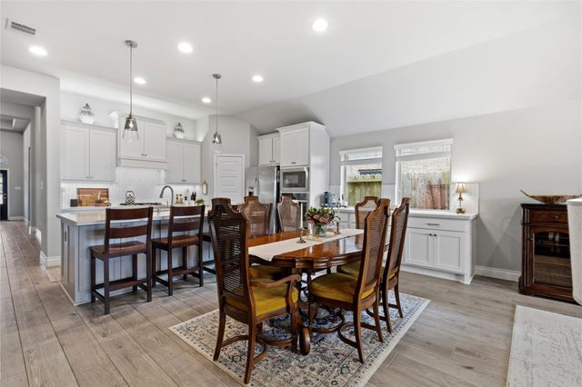 4722 Primrose Valley Lane, Fulshear, TX 77441