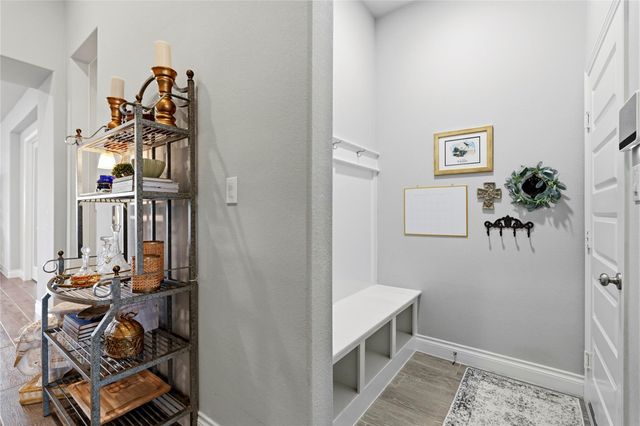 4722 Primrose Valley Lane, Fulshear, TX 77441