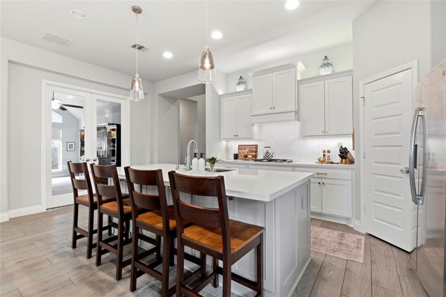 4722 Primrose Valley Lane, Fulshear, TX 77441