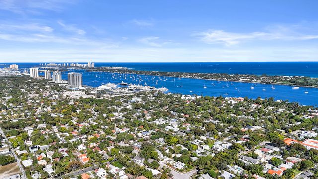 627 30th Street, West Palm Beach, FL 33407