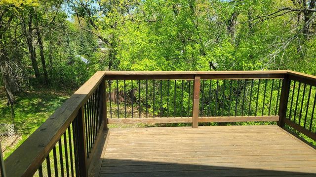 341 Hickory Street, Mahtomedi, MN 55115