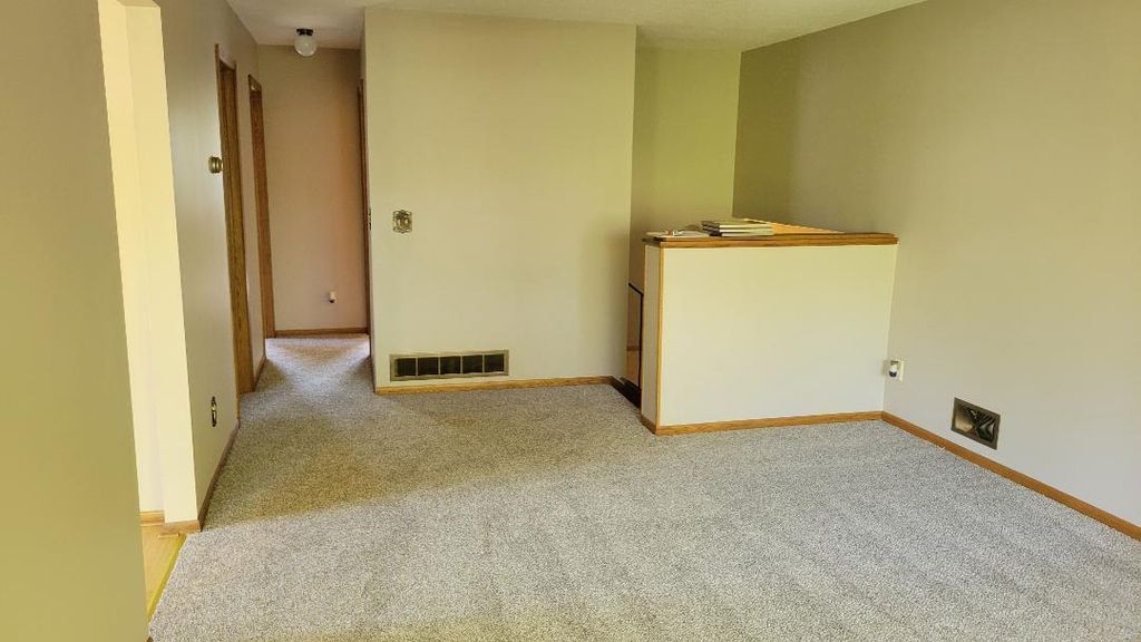 341 Hickory Street, Mahtomedi, MN 55115 — photo 3