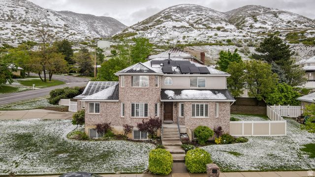 984 N 500 E, Centerville, UT 84014