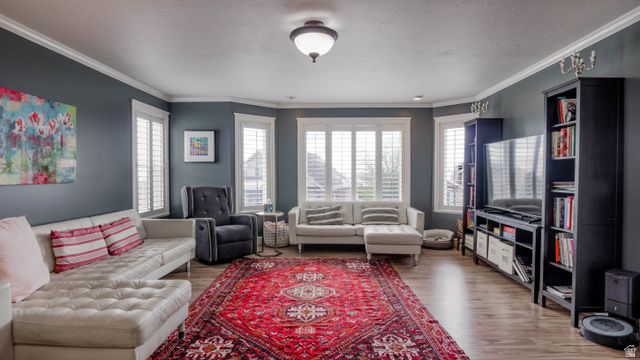 984 N 500 E, Centerville, UT 84014