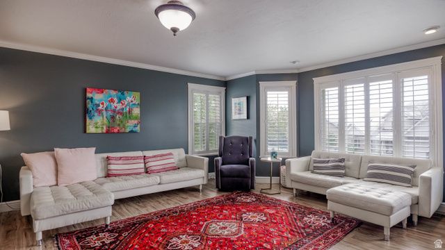 984 N 500 E, Centerville, UT 84014