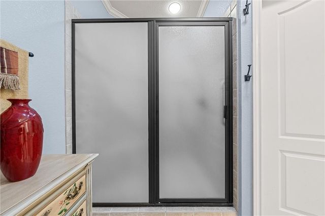 32 North Shore Circle, Waco, TX 76708