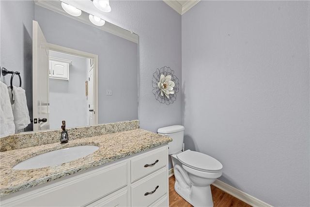 32 North Shore Circle, Waco, TX 76708