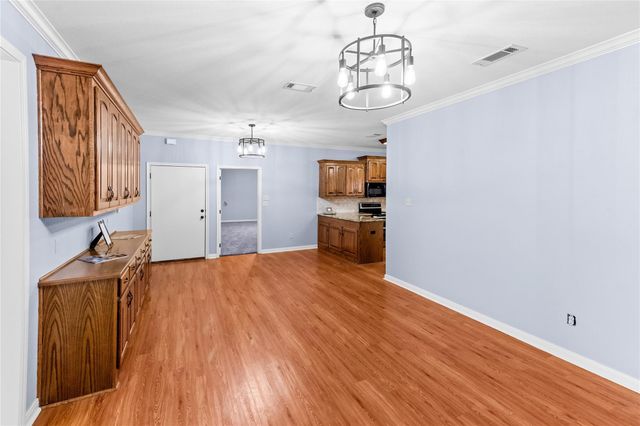 32 North Shore Circle, Waco, TX 76708