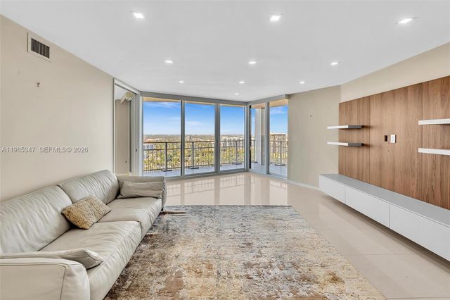 4000 Towerside Ter TS9, Miami, FL 33138