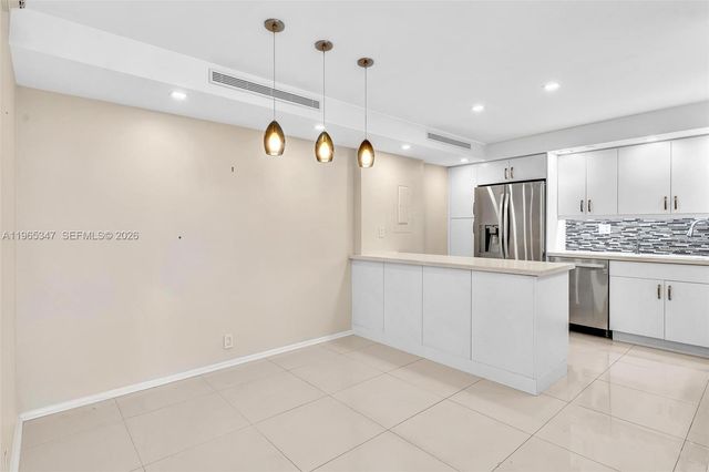 4000 Towerside Ter TS9, Miami, FL 33138