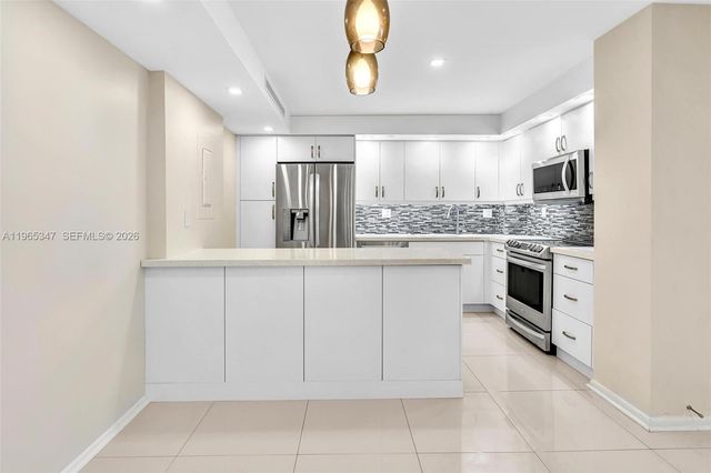 4000 Towerside Ter TS9, Miami, FL 33138