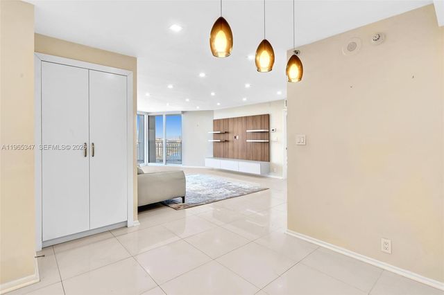 4000 Towerside Ter TS9, Miami, FL 33138