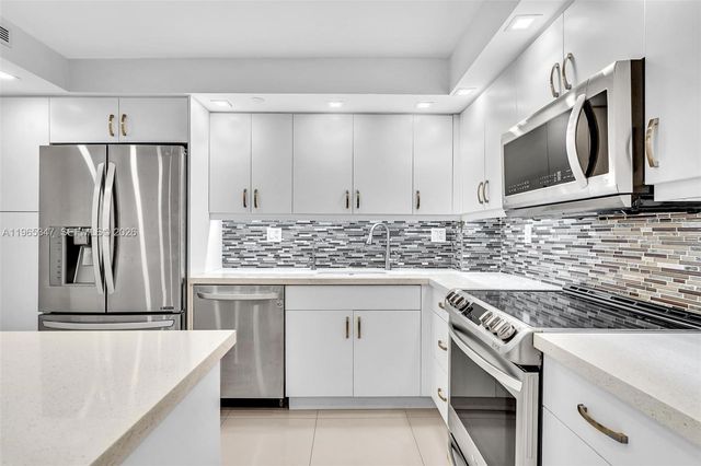 4000 Towerside Ter TS9, Miami, FL 33138