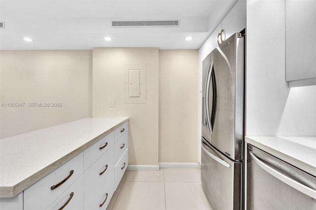 4000 Towerside Ter TS9, Miami, FL 33138