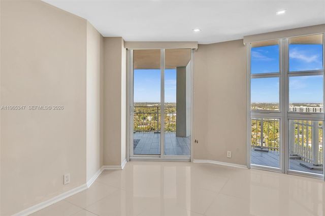 4000 Towerside Ter TS9, Miami, FL 33138