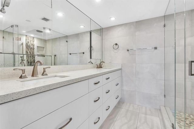 4000 Towerside Ter TS9, Miami, FL 33138