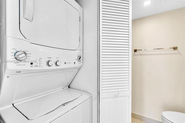 4000 Towerside Ter TS9, Miami, FL 33138