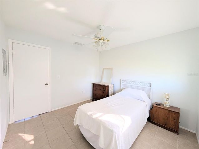 6105 CORAL WAY, Bradenton, FL 34207