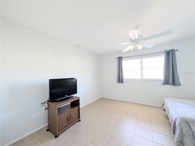 6105 CORAL WAY, Bradenton, FL 34207