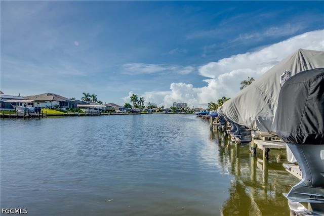 1204 El Dorado PKWY W 102, Cape Coral, FL 33914