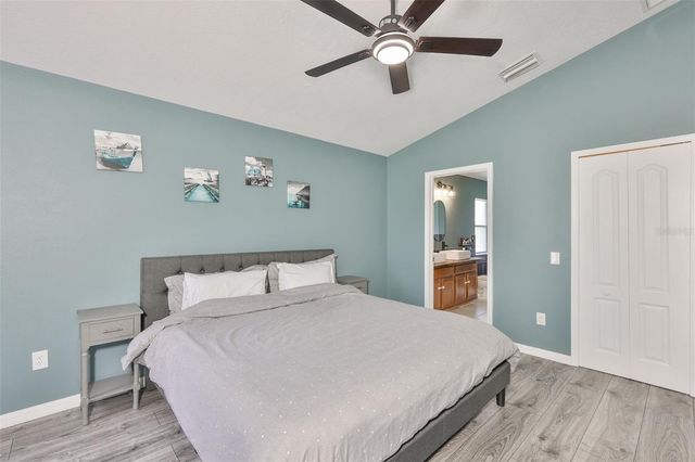 8130 ALAMOSA WOOD AVENUE, Ruskin, FL 33573