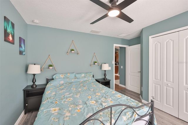 8130 ALAMOSA WOOD AVENUE, Ruskin, FL 33573