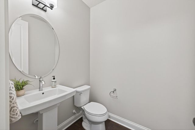 16545 Duluth Trail, Lakeville, MN 55044