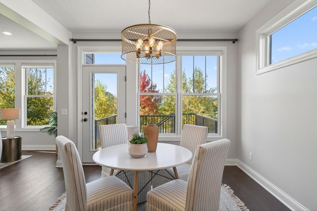 16545 Duluth Trail, Lakeville, MN 55044