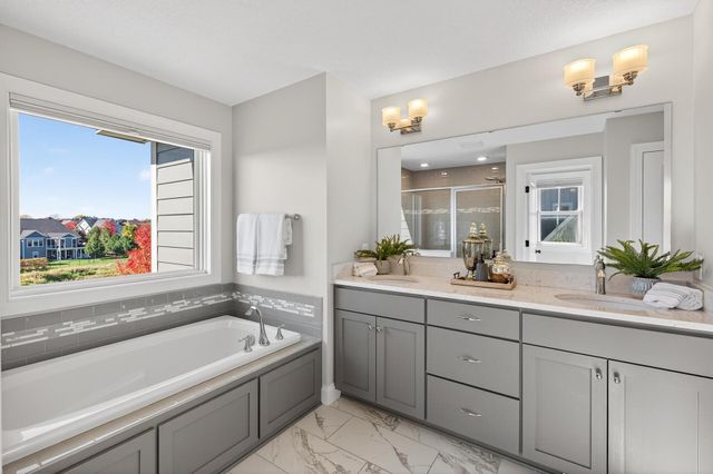 16545 Duluth Trail, Lakeville, MN 55044